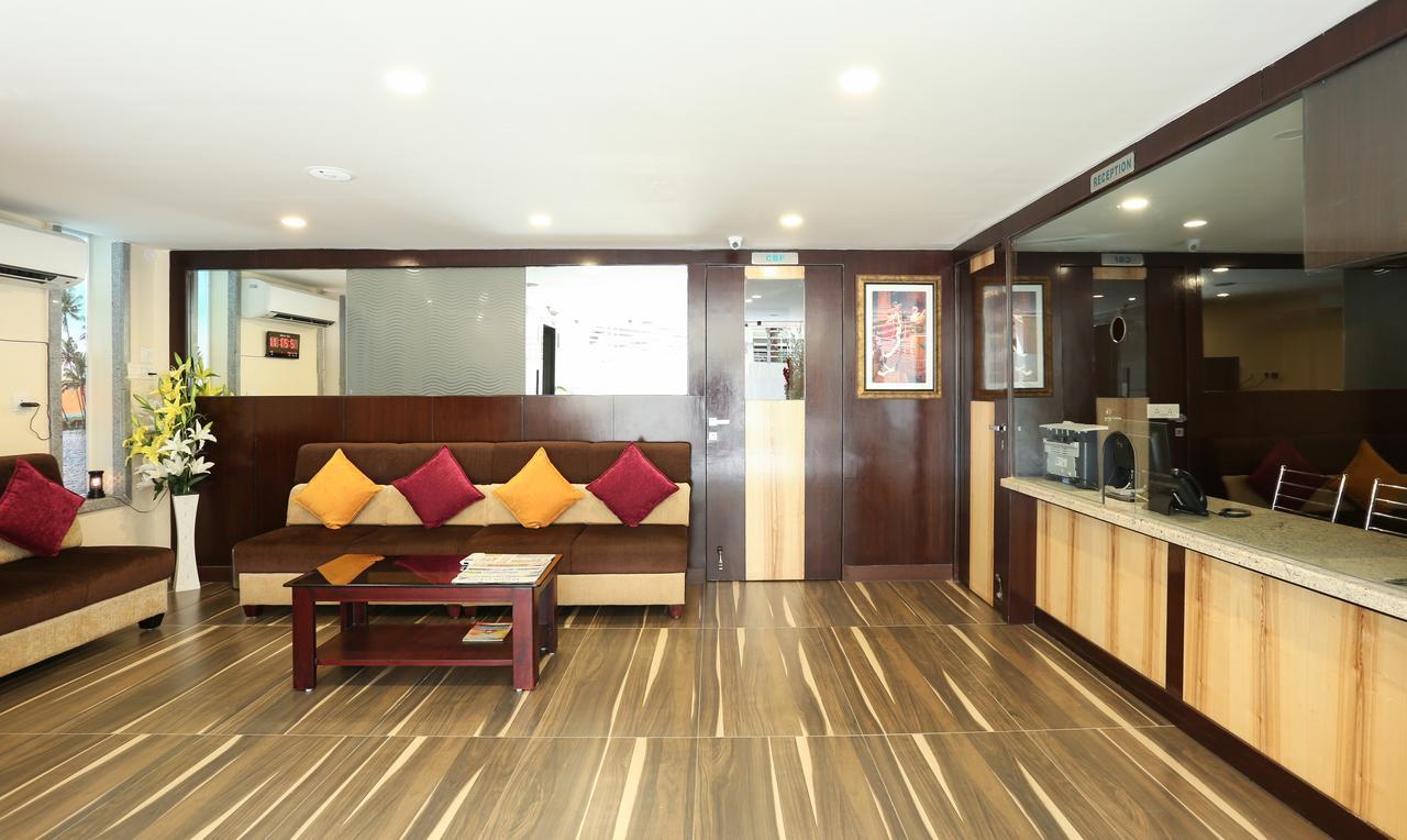 Treebo C Plaza Hotel Vijayawada Ngoại thất bức ảnh