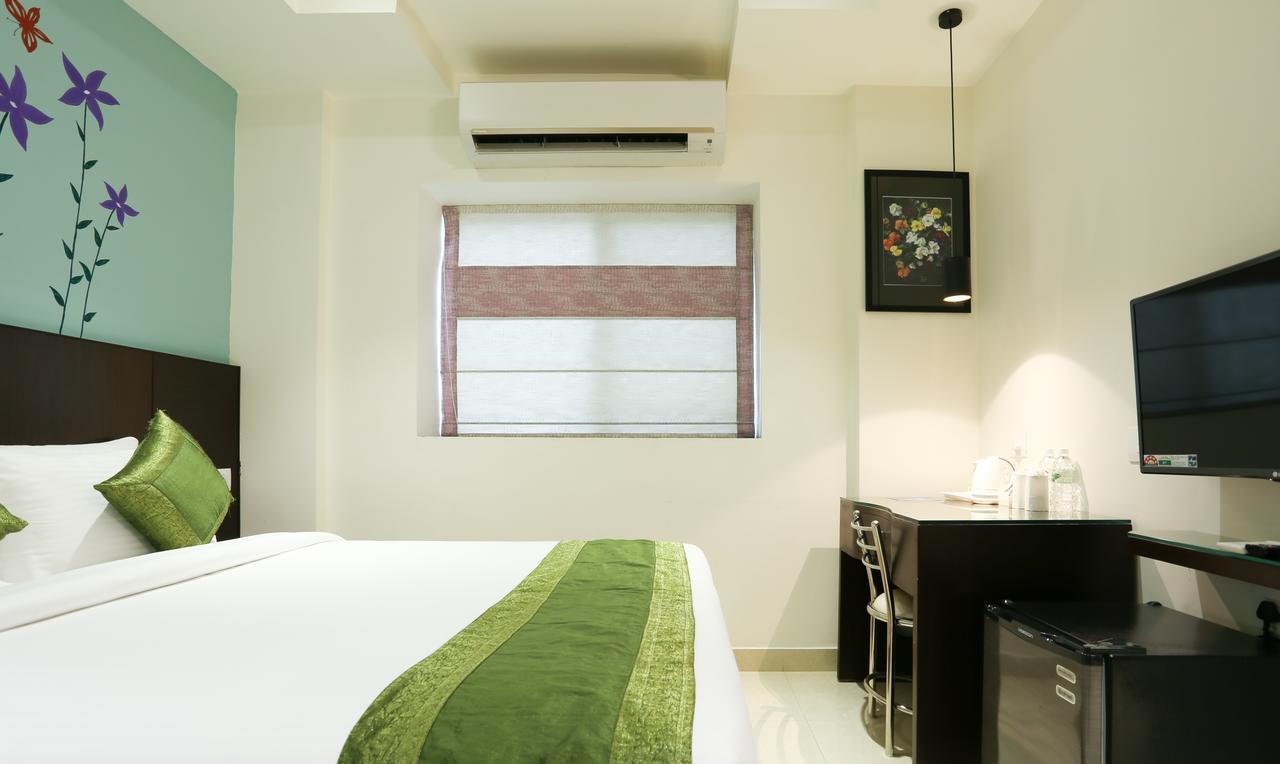 Treebo C Plaza Hotel Vijayawada Ngoại thất bức ảnh