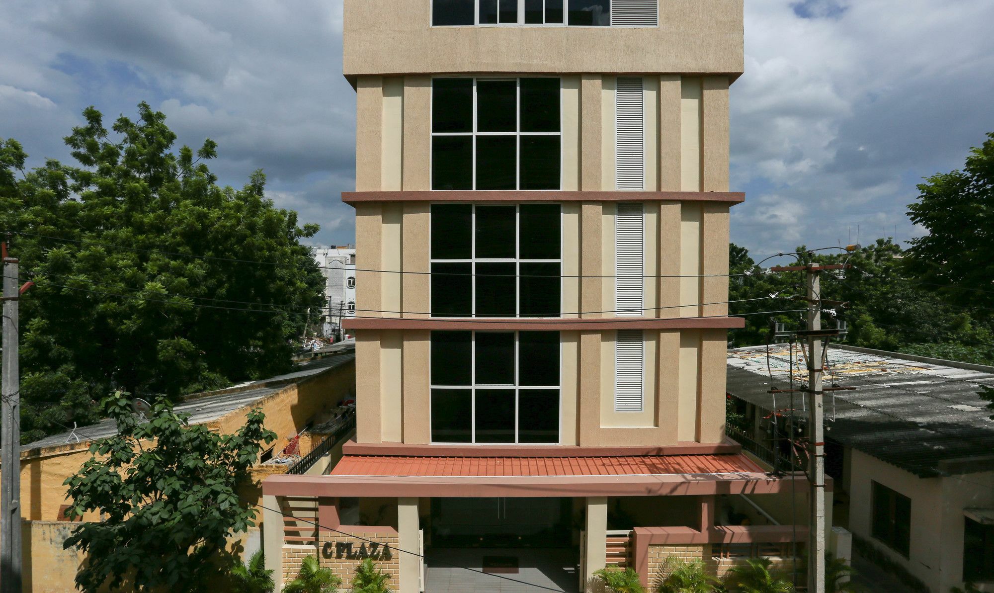 Treebo C Plaza Hotel Vijayawada Ngoại thất bức ảnh